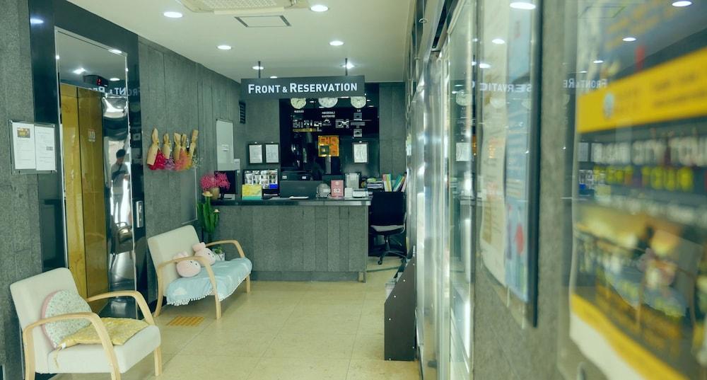 Residence Mumum Hotel Busan Exterior photo